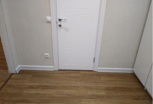 Плинтус ПВХ Волшебная палочка 70мм Home 2,2м 7004